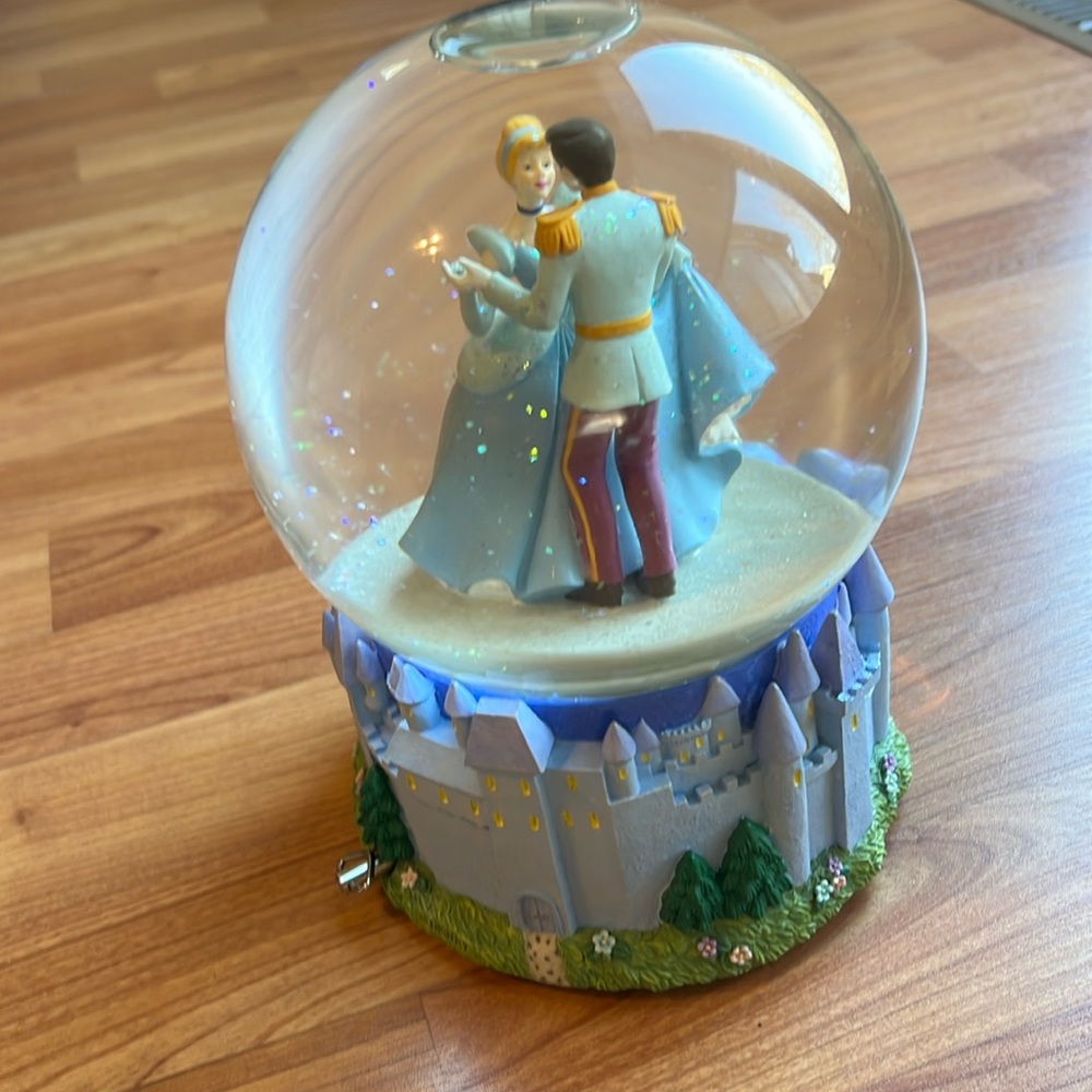 COPY - Disney’s A Dream Is A Wish Your Heart Makes  oversized musical snow globe